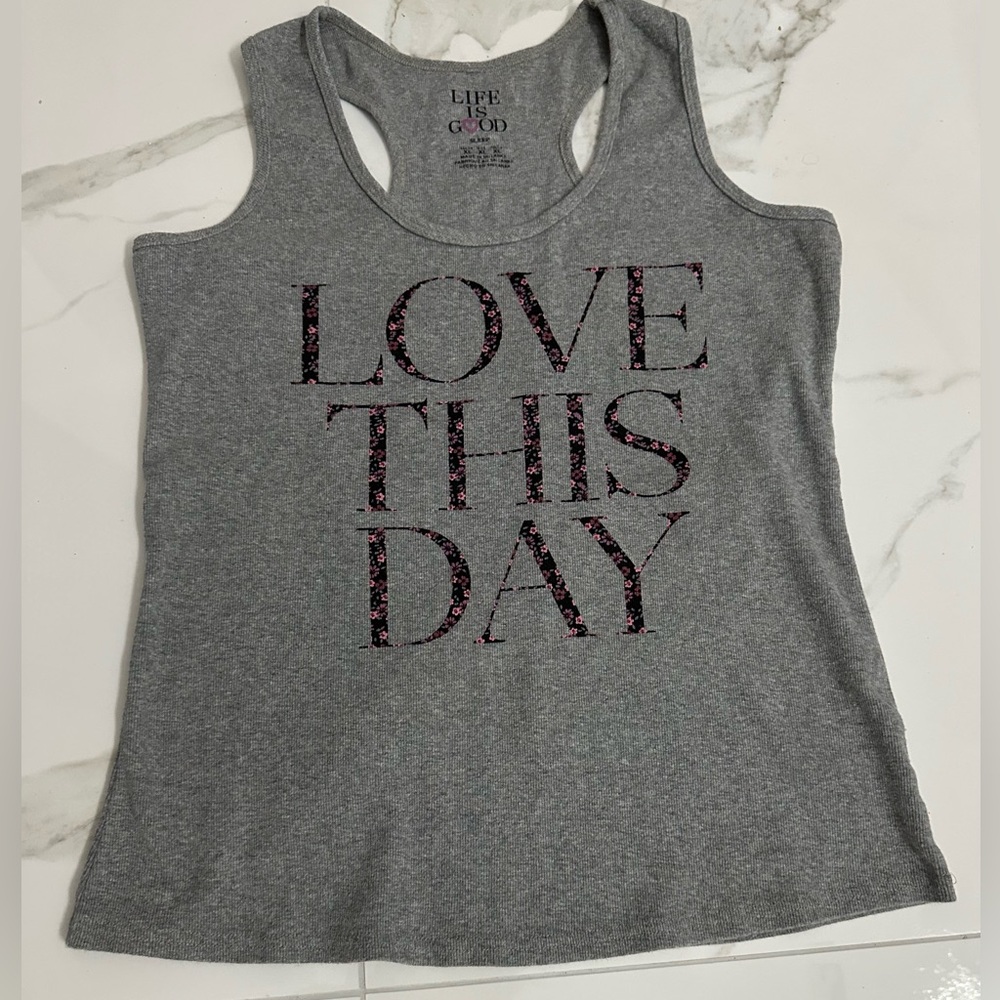 LIFE IS GOOD Tank Top in Gray Heather w/Floral 'LOVE THIS DAY' Graphic, Sz.XL